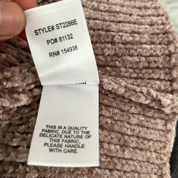 New LULUS Women’s Up the Comfort Taupe Chenille Knit Mock Neck Sweater Small - Picture 10 of 12